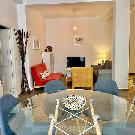 Acogedor Apt 8Pax 4Bdr 2Bth - Cozyhomesevilla1 Extérieur photo