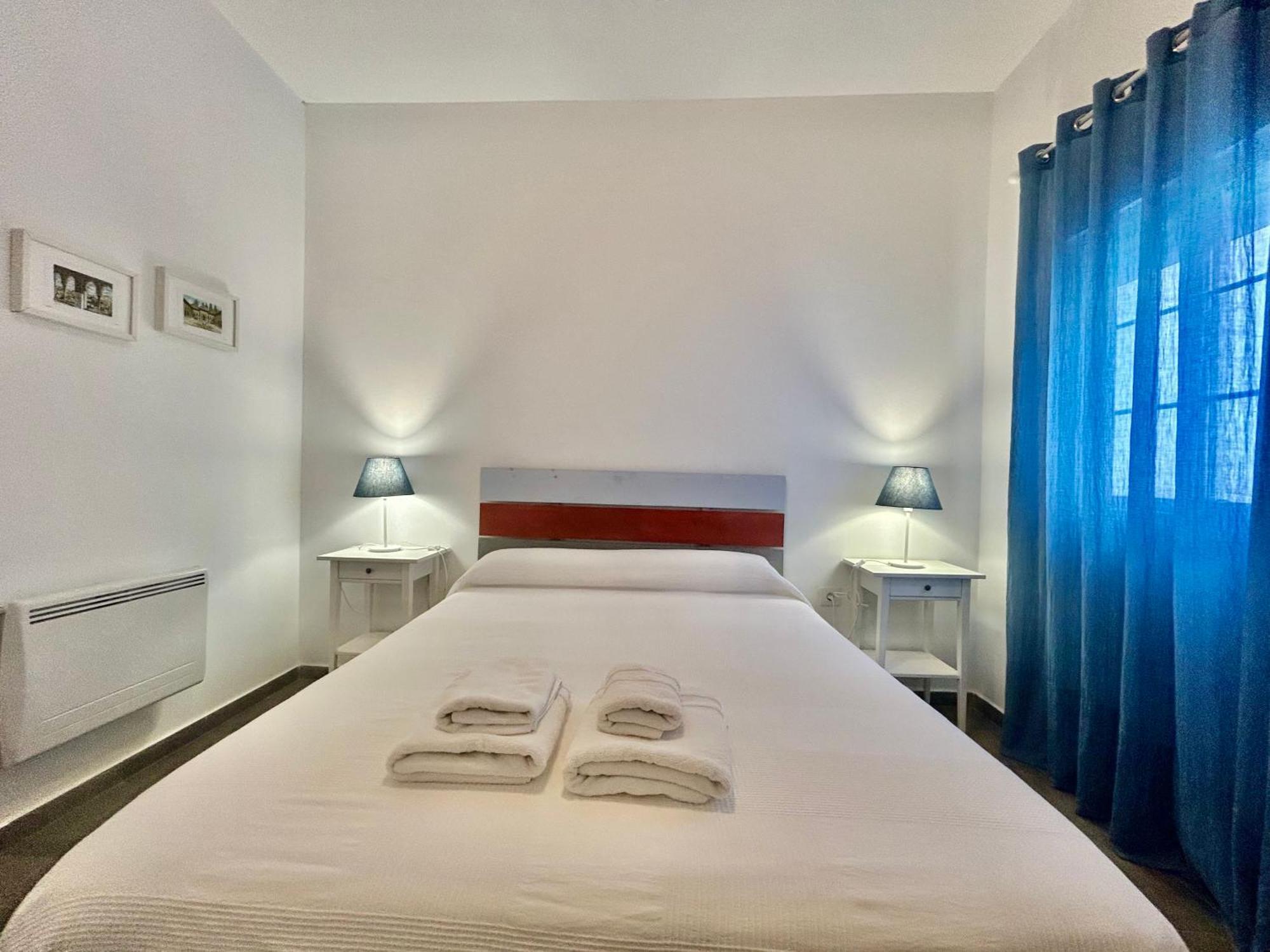 Acogedor Apt 8Pax 4Bdr 2Bth - Cozyhomesevilla1 Extérieur photo